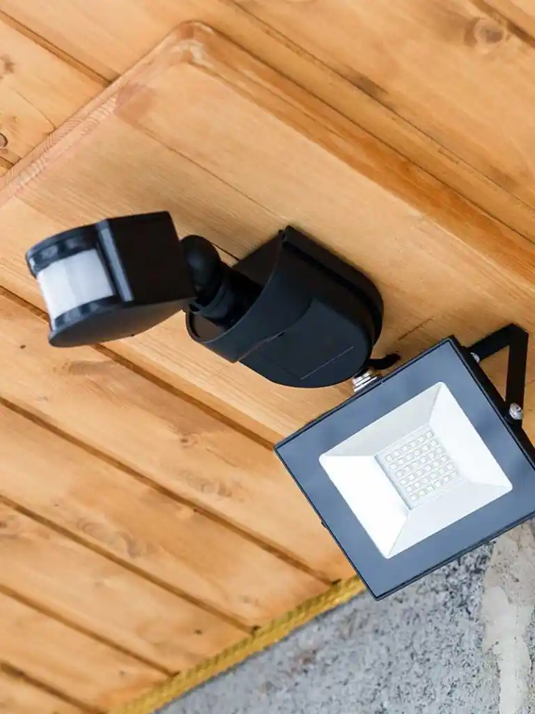 security-lighting-brentwood